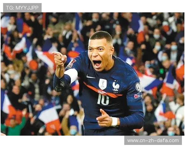 姆巴佩大四喜助力法国队逆袭狂胜 展现超级球星风采